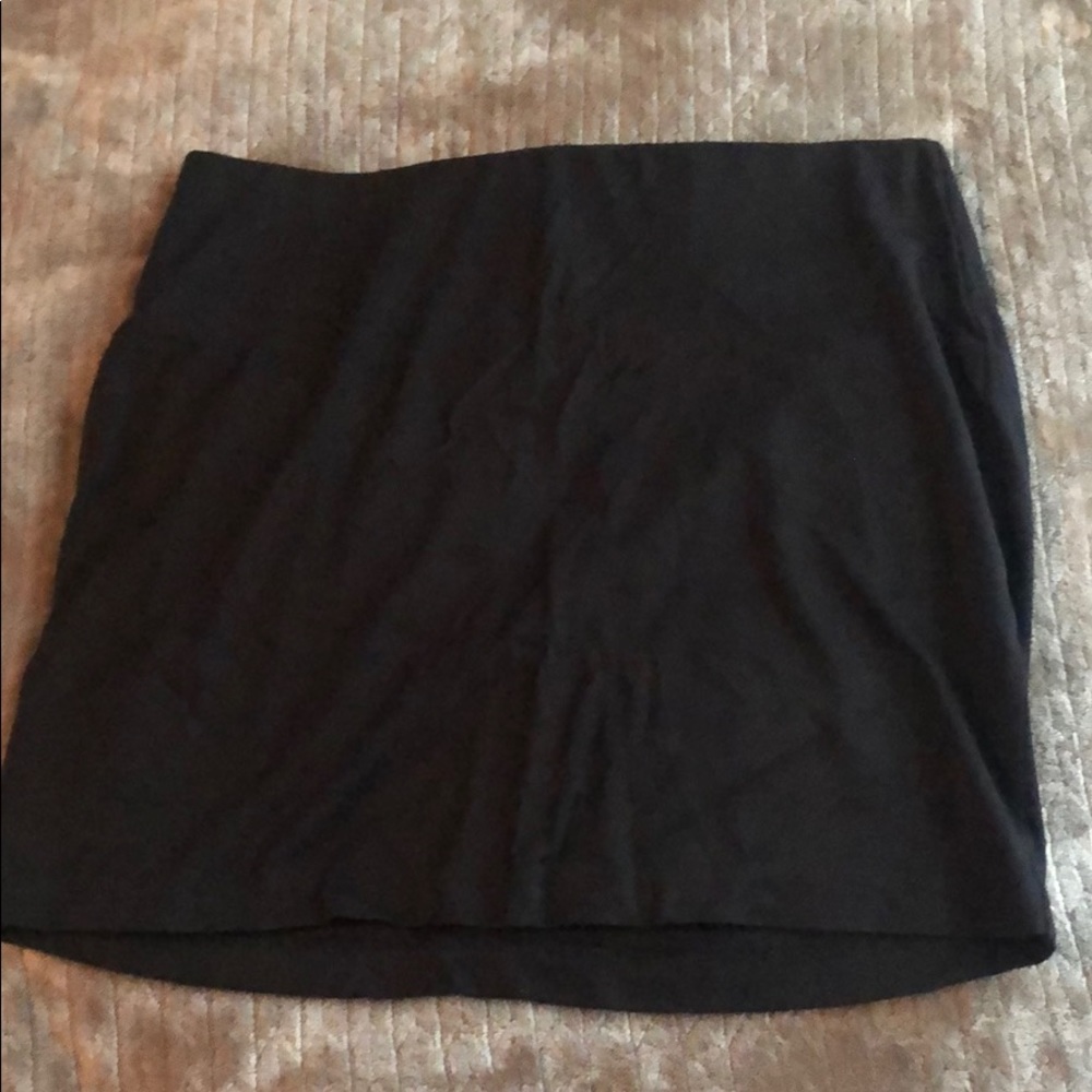 BCBGENERATION black mini skirt